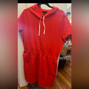 Red Short Sleeve Dress with Drawstring